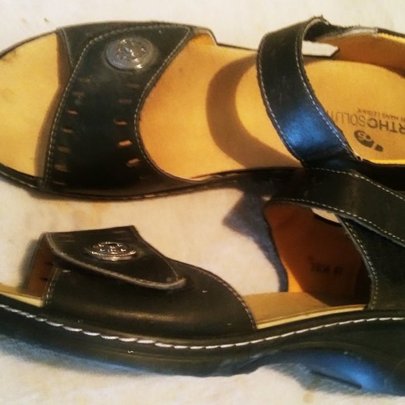 Sandals. Worn once - Picture 1 of 1